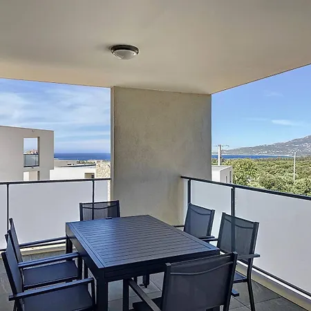 T2 - Avec Piscine * Calvi (Corsica)