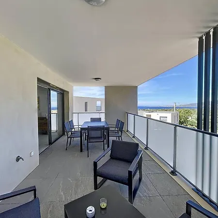 T2 - Avec Piscine Lejlighed