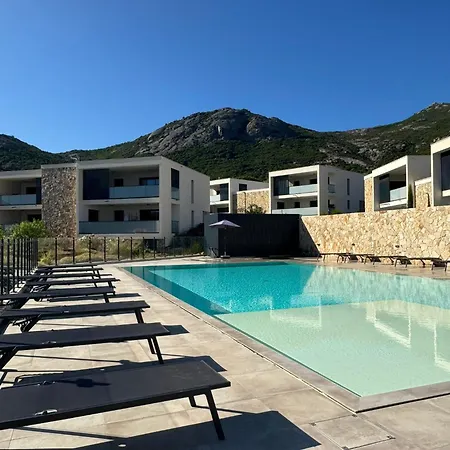 Apartment T2 - Avec Piscine *